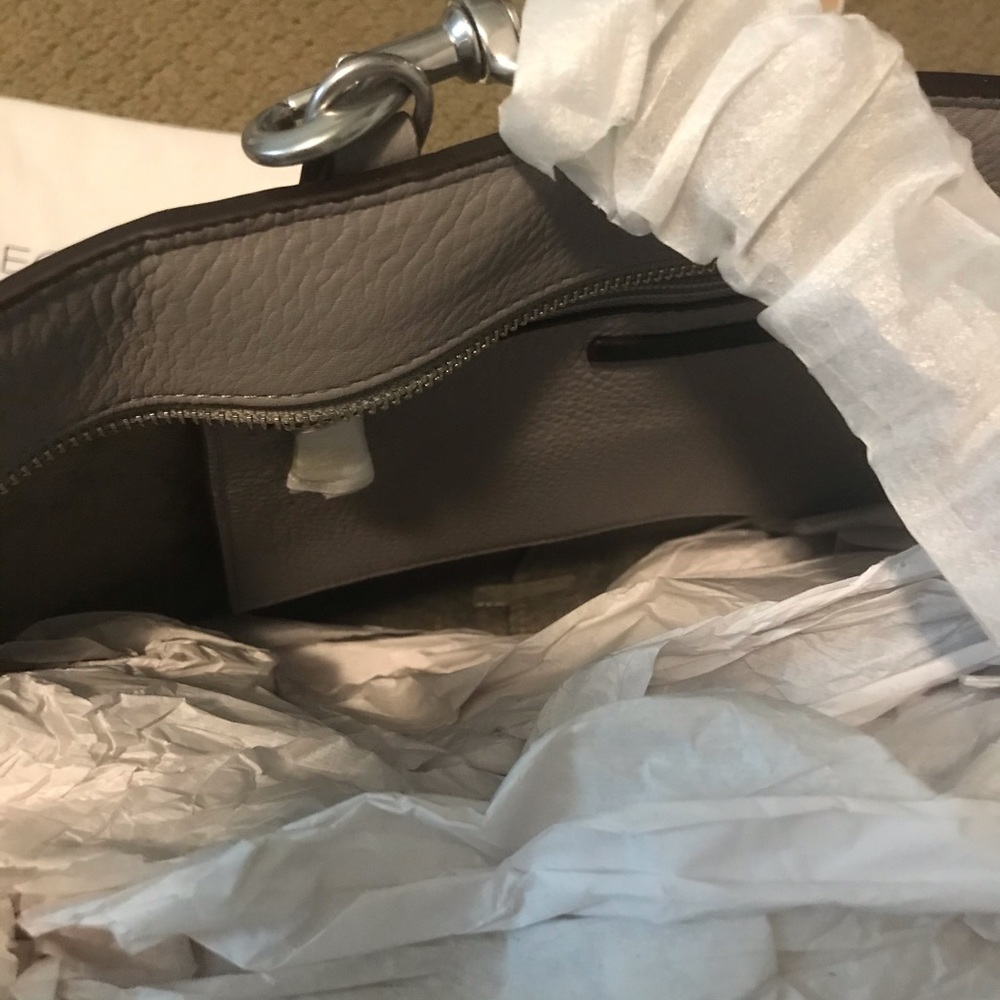 REBECCA MINKOFF •Grey Sherry Tote• - Picture 4 of 5